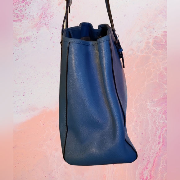 Michael Kors blue tote - Picture 3 of 6